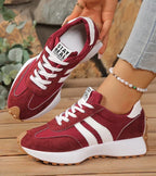 Linnea | Simple White Sneakers