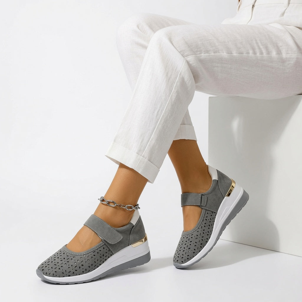 Dominique | Effortless Comfort Walking Shoes