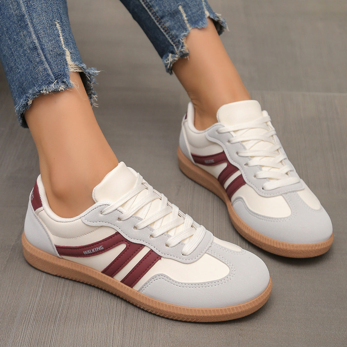 Ulla | Breezy Walking Shoes