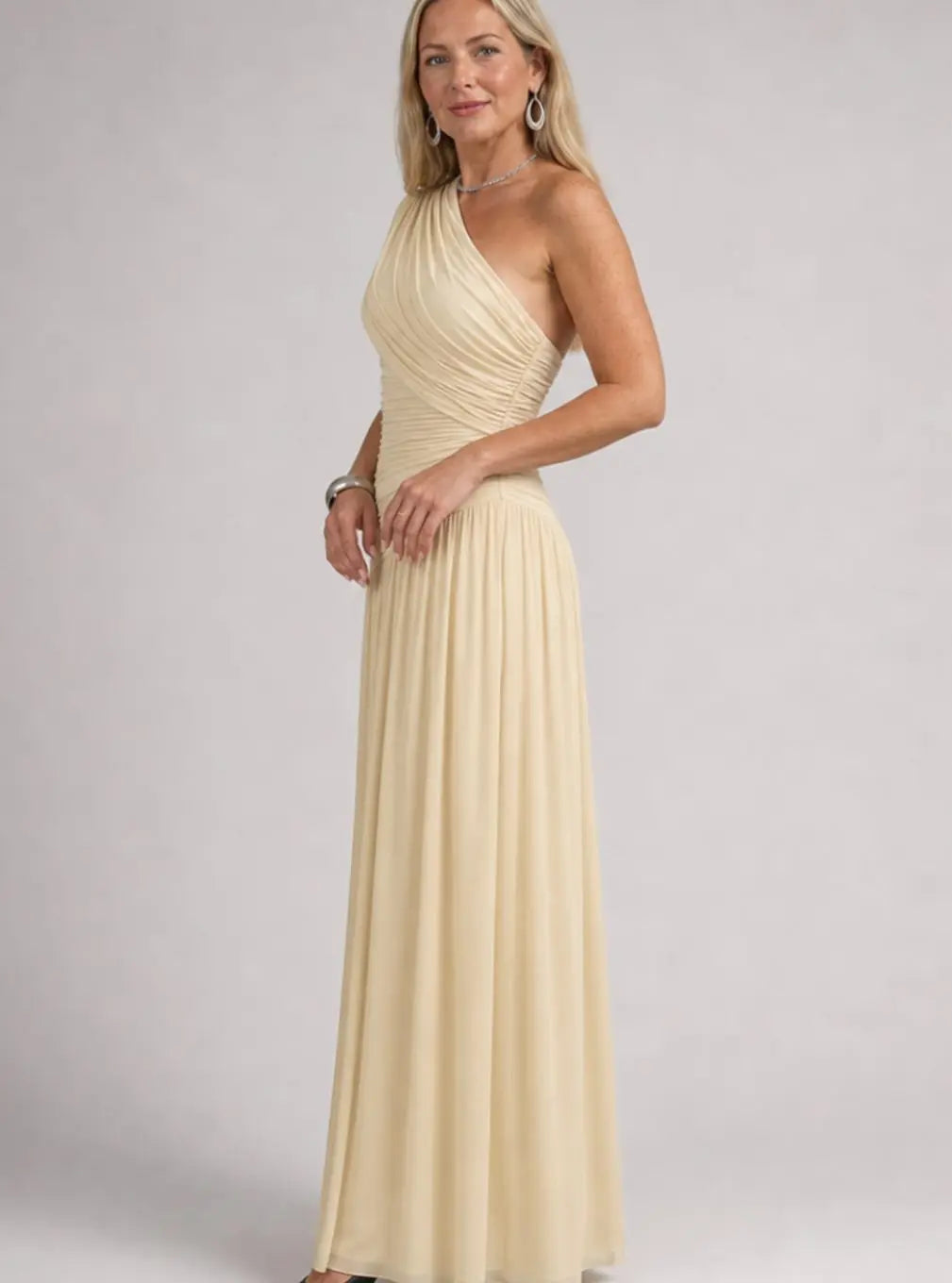 Yara one shoulder gathered maxi dress – image 2