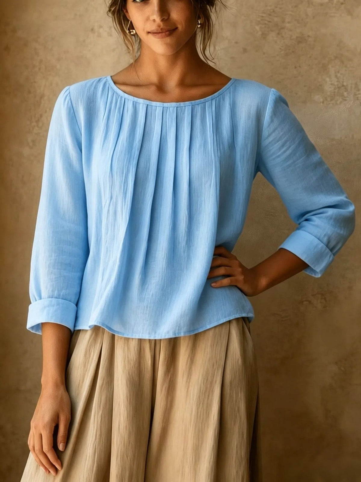 Annelise linen blouse with pleated front