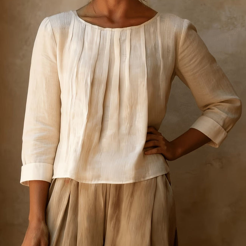 Annelise linen blouse with pleated front