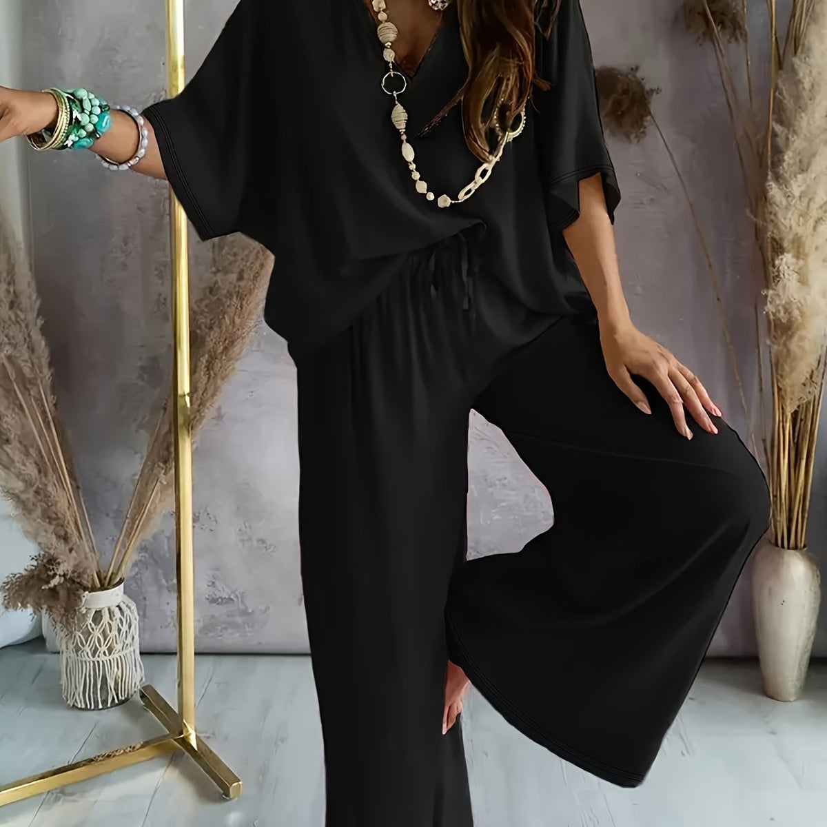 Lucie two piece V neck set – image 10