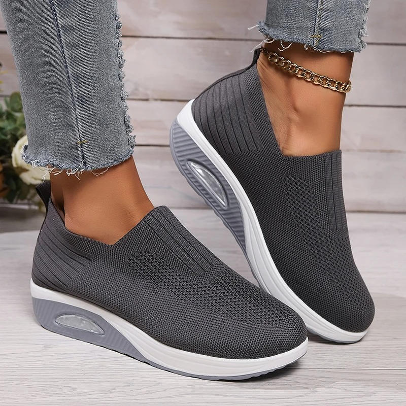 Nell | Graceful White Sneakers