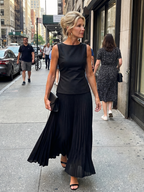 Angelina two piece bodice and pleated skirt set – image 9