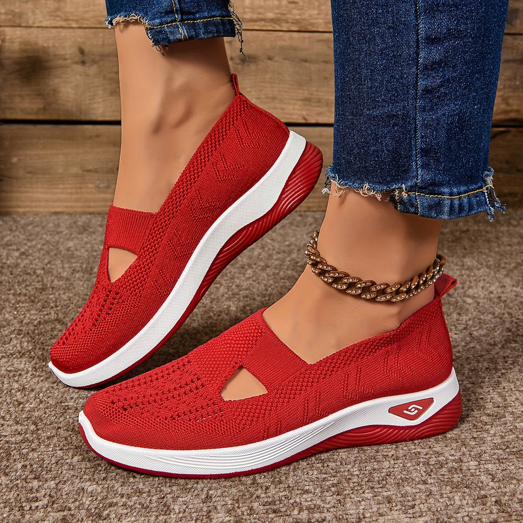 Kira | Understated Walking Shoes